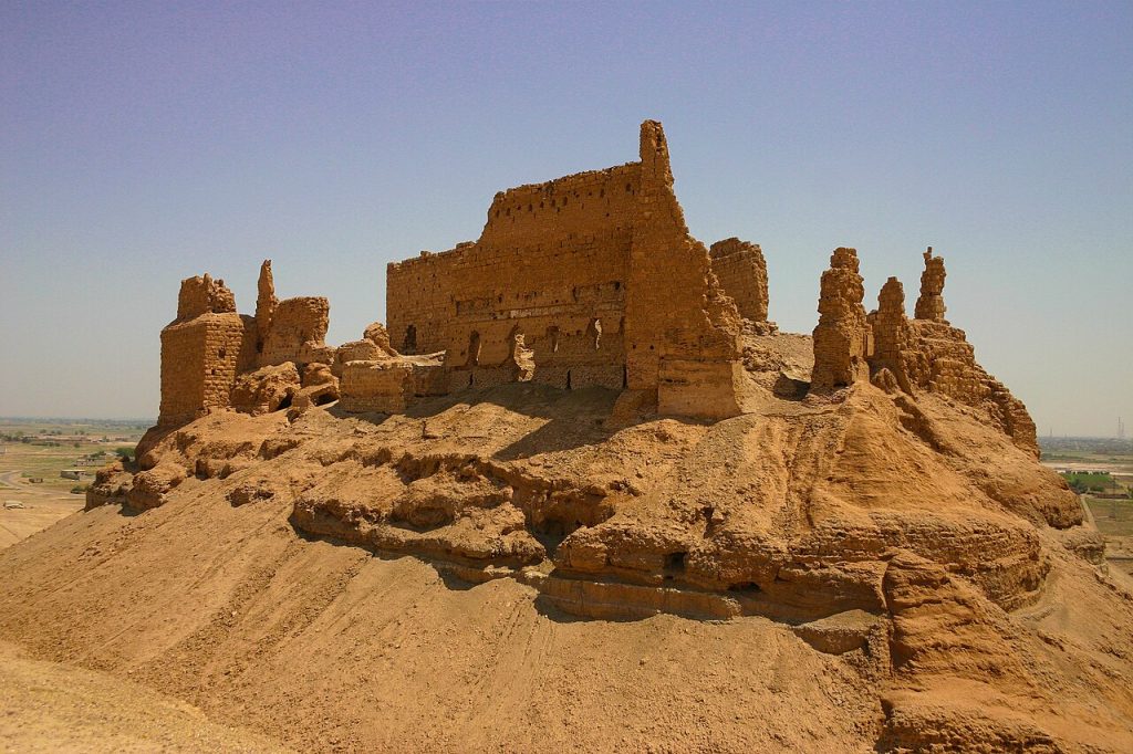 Rahbe Kalesi, Mayadin