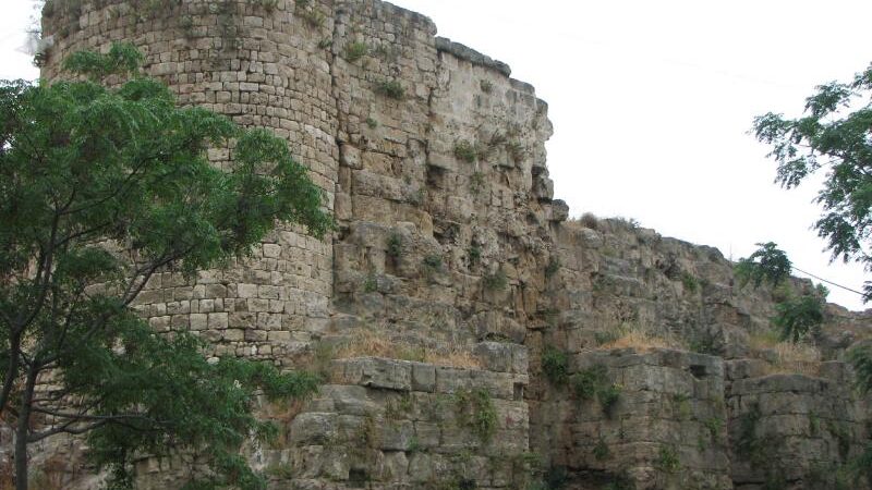 Sayda Kara Kalesi: Saint Louis Kalesi ve Sayda’nın Kara Savunması