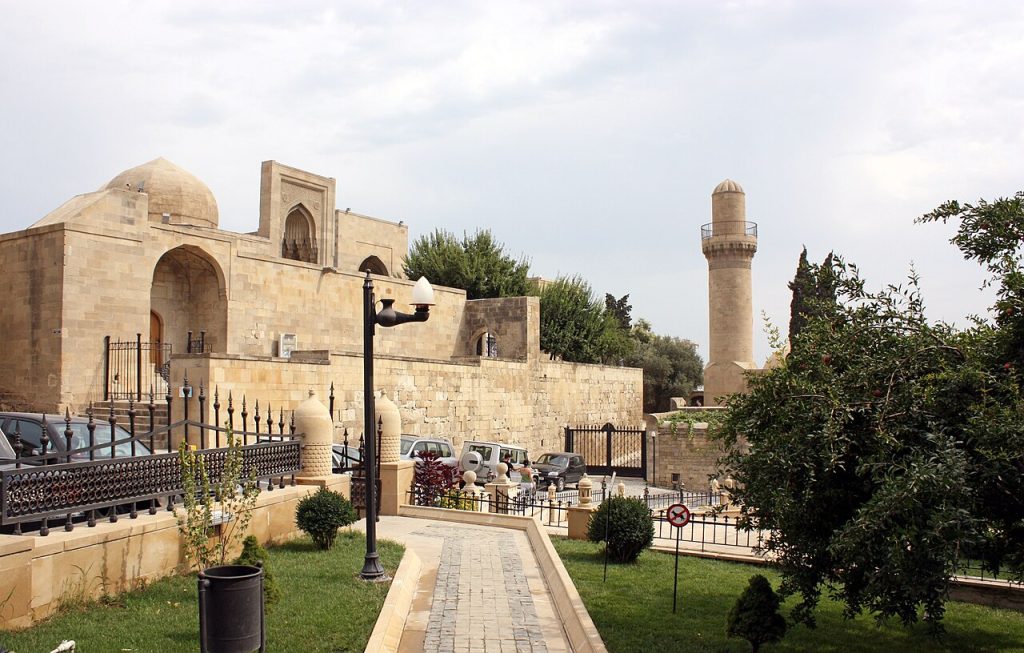 Saray kompleksinin dış cephesi