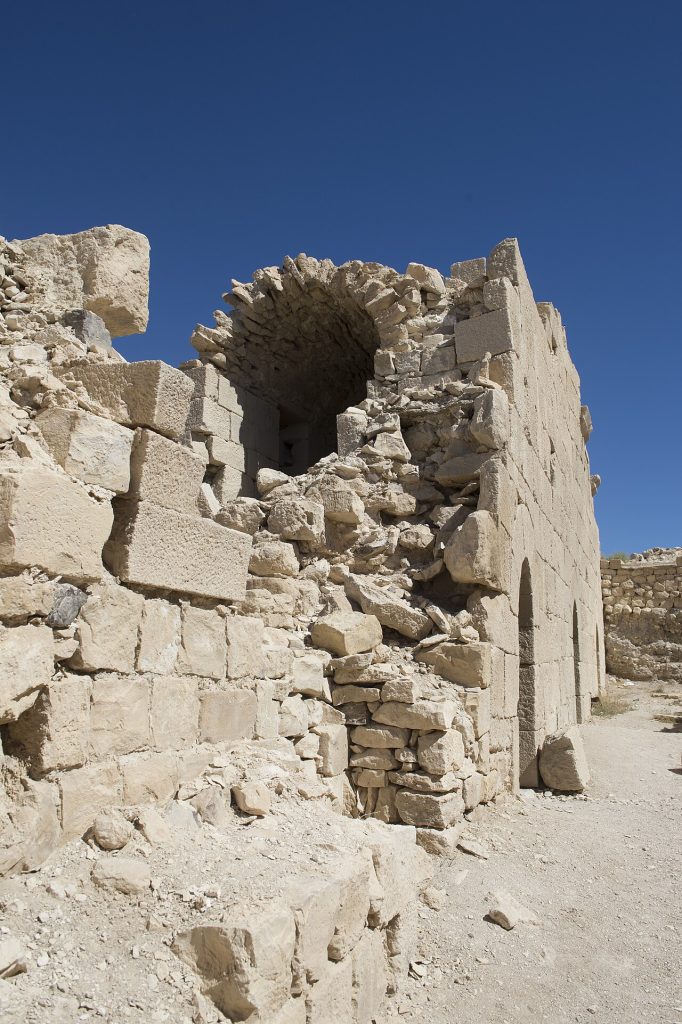 Şobek Kalesi surları