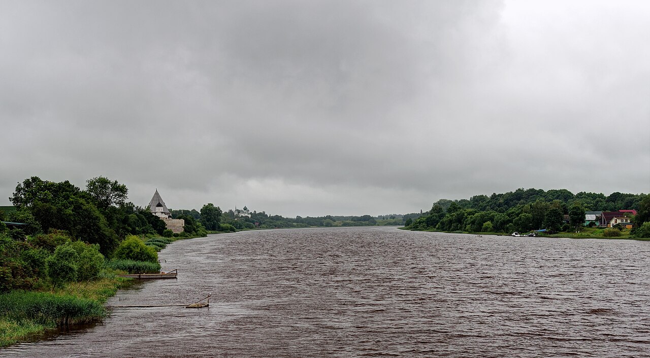 Staraya Ladoga'da Volhov Nehri