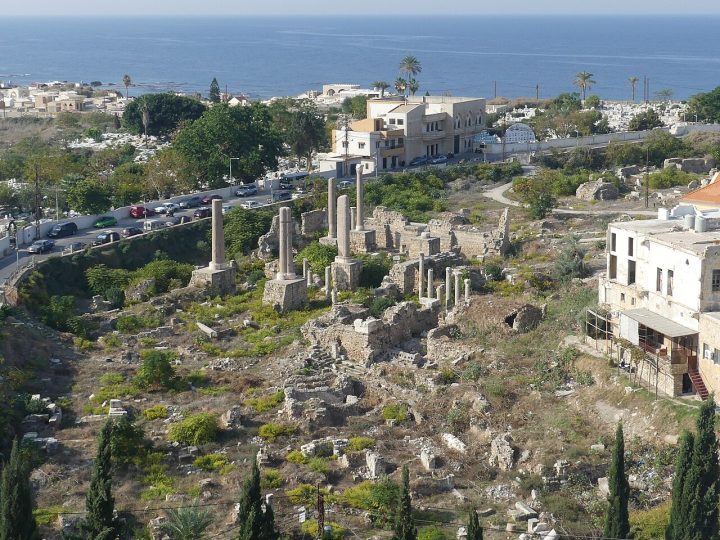 Sur (Tyre): Haçlı Kalıntıları, Surlar ve Binlerce Yıllık Kale Şehir