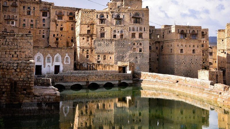 Tula: Yemen Dağlarında Surlarla Çevrili Taş Kasaba ve Kalesi