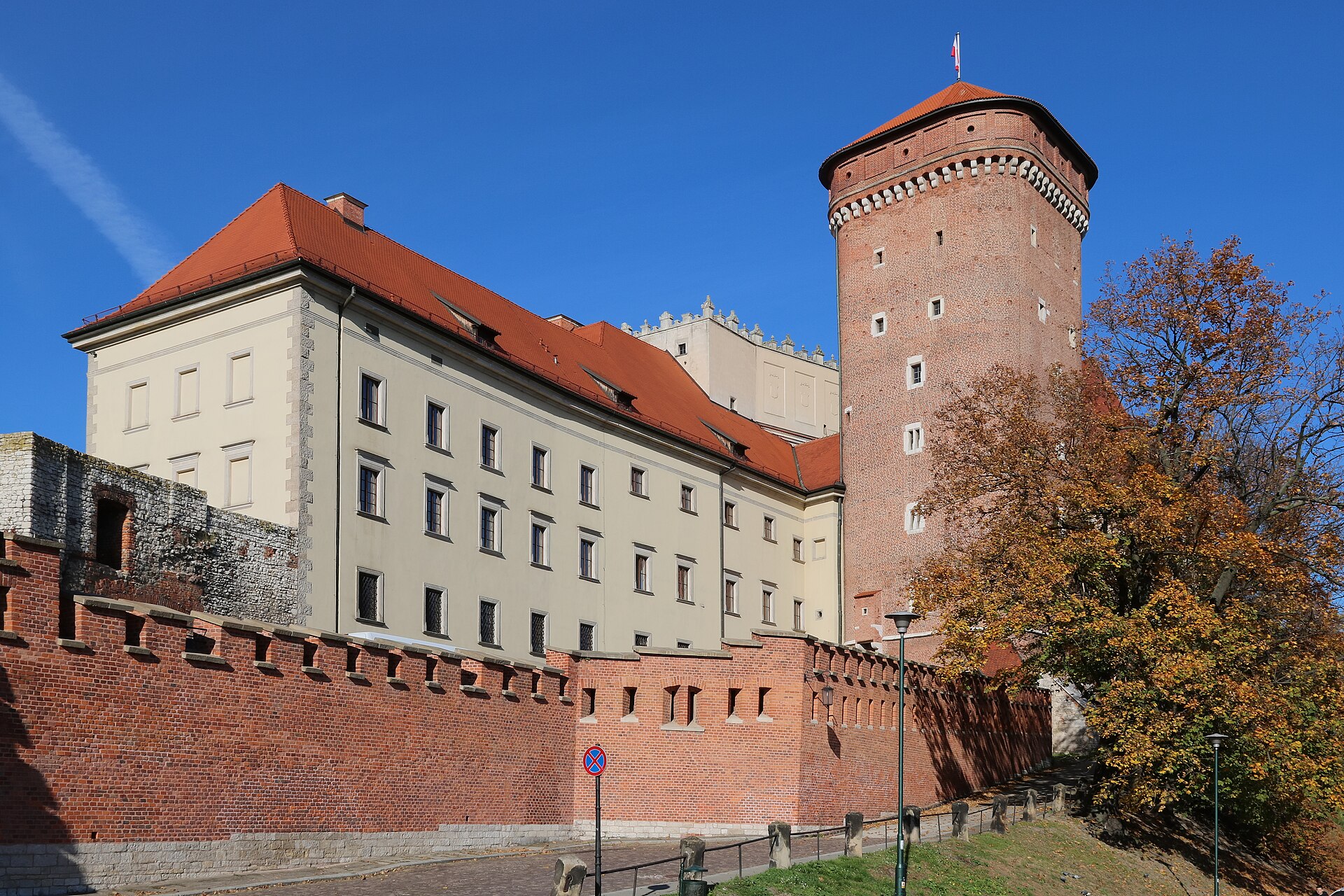Wawel Senatör Kulesi